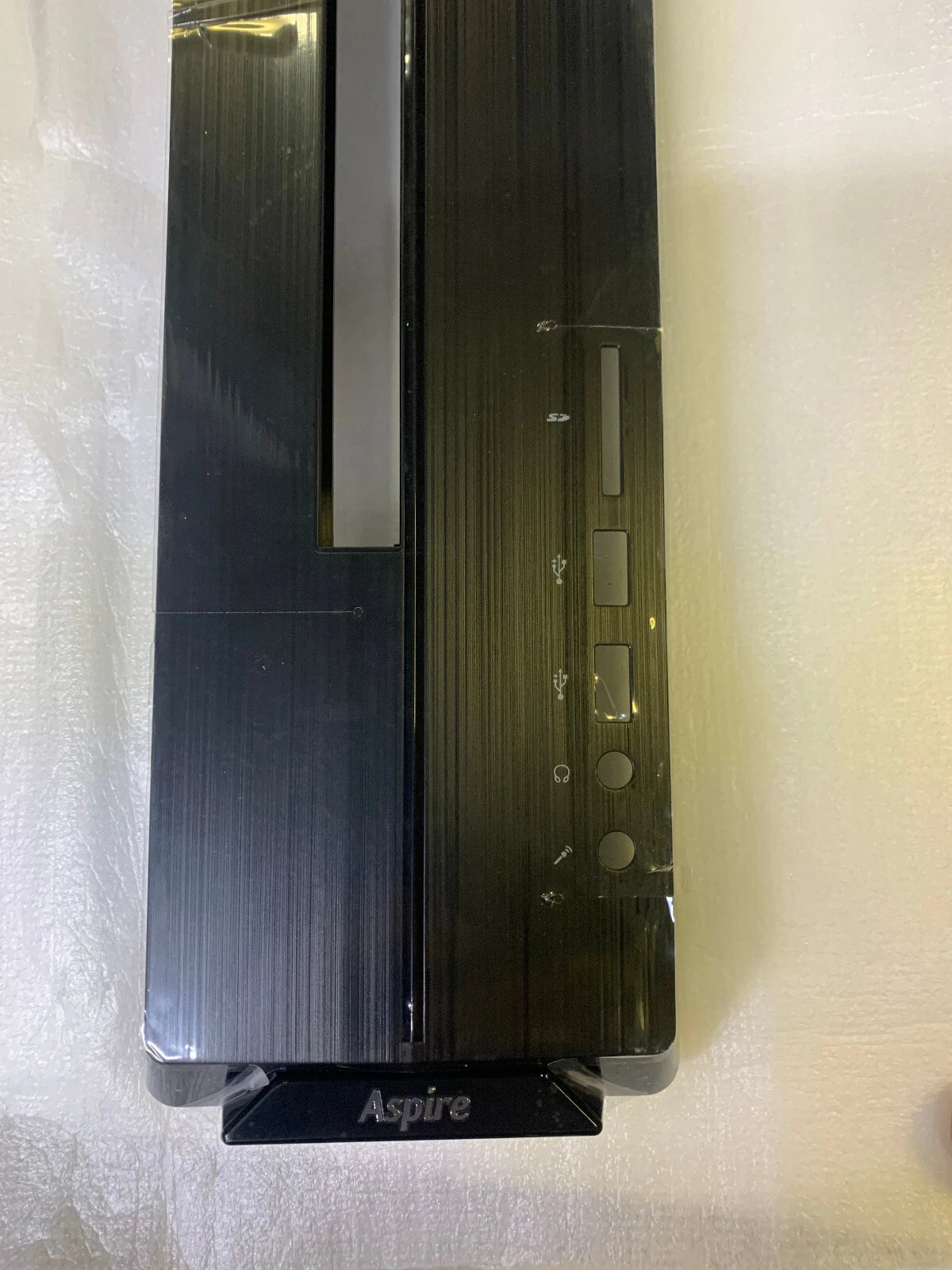 Refurbished Acer XC-885/i5-8400/8GB RAM/1TB HDD/DVD-RW/Windows 10/B